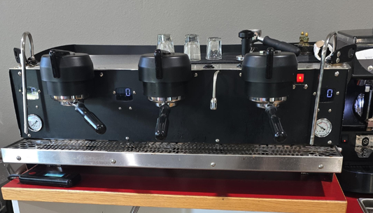 Synesso S300 Low-Profile 3-Group Espresso Machine